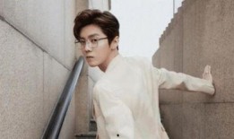 怎么靠近娱乐圈吃瓜,如何巧妙靠近吃瓜群众